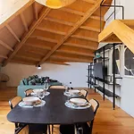 아파트 Flow Dreaming Duplex 2br