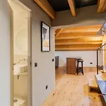아파트 Flow Dreaming Duplex 2br 포르투